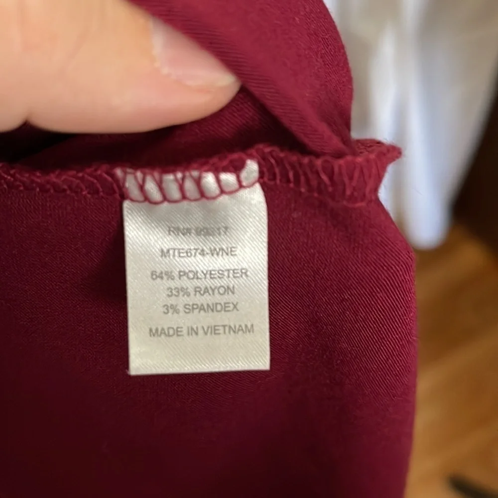 Open shoulder long sleeve shirt - Picture 5 of 5